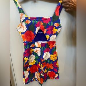 Weworewhat floral workout romper! 🌸